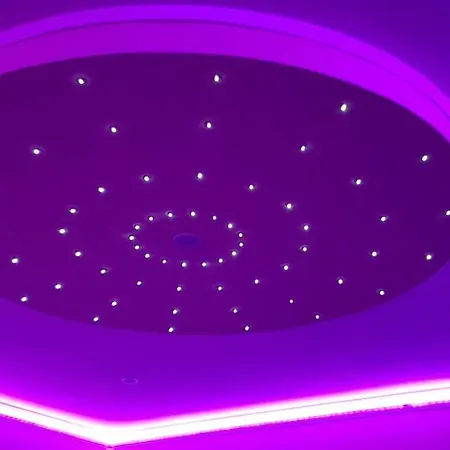 モーテル Club *
